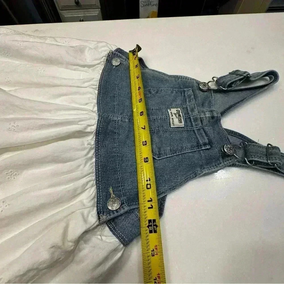 Oshkosh Overall Dress 5T Toddler Denim White Eyelet Cotton Romper - Picture 5 of 9